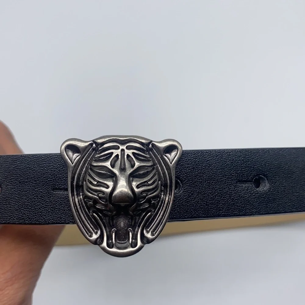 Tiger Belt - Black Faux Leather Silver Tiger Belt Size Small